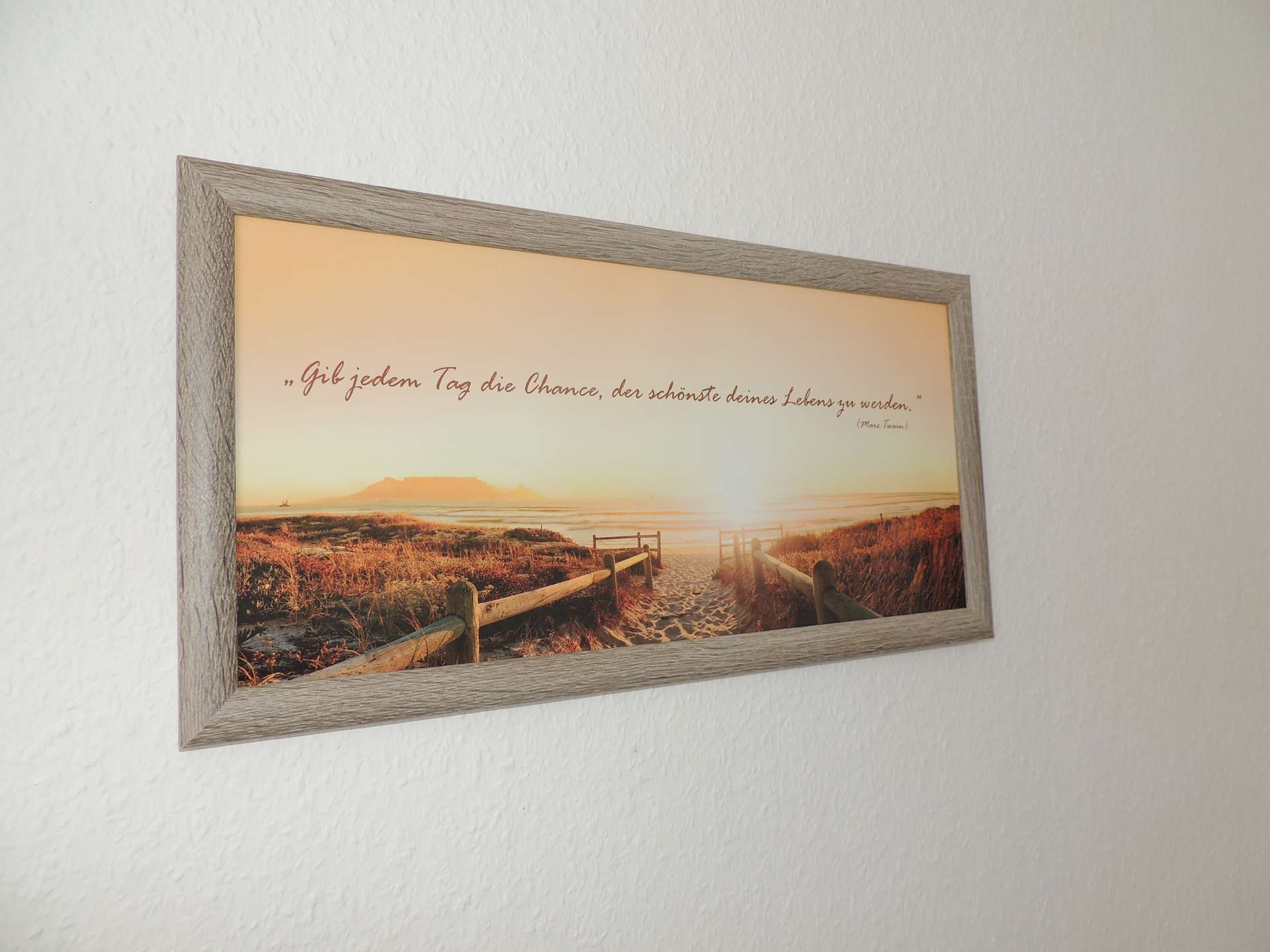 Wandbild Strandaufgang bei Sonnenunterngang mit Spruch